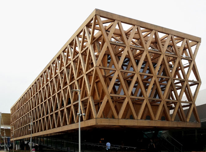 Nuevos usos de la madera laminada en fachadas edificios