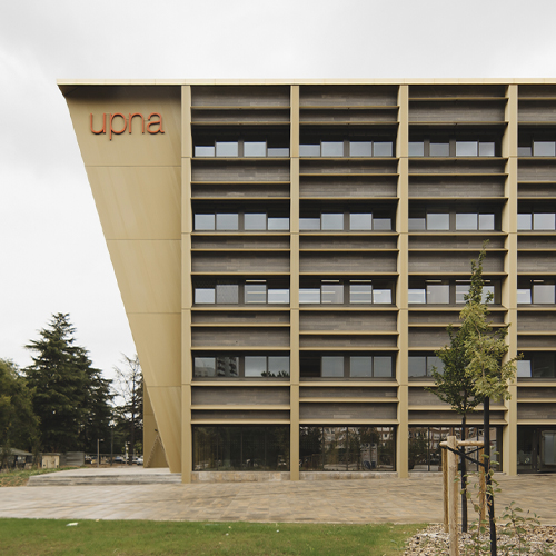Universidad-de-ciencias-de-la-salud-UPNA-500x500